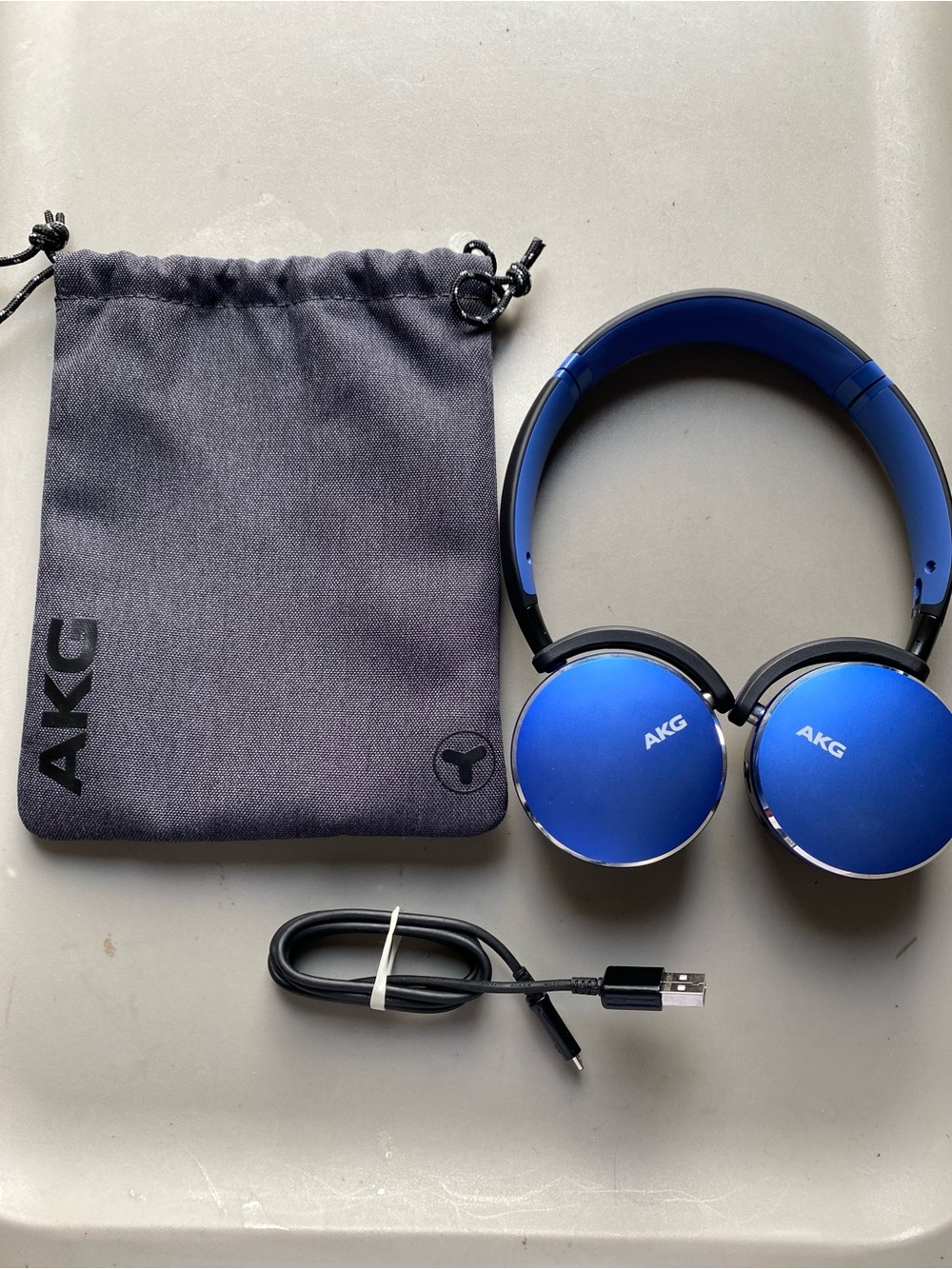 Samsung AKG Y500 Wireless Headphones